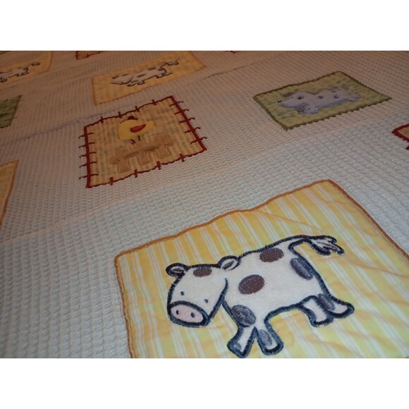 Vintage Handmade Baby Blanket Quilt Farm Animals, Unisex, 53" X 41" Patch, Stamp - Picture 3 of 12